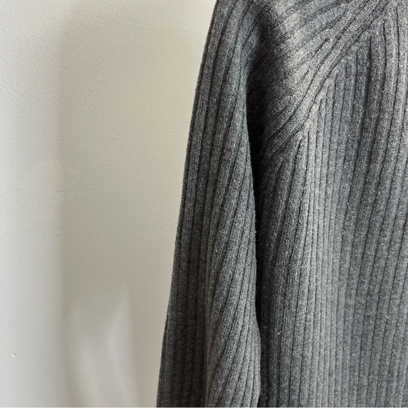 Dolce & Gabbana Italy 100% wool grey ribbed knit raglan sleeve sweater IT 50 - Picture 12 of 16